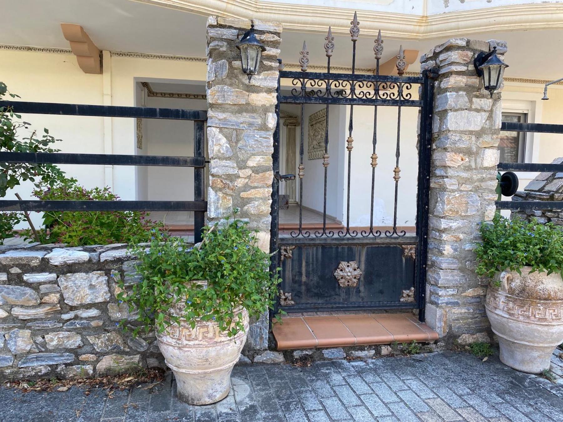 Roula Apartment Neoi Poroi Esterno foto